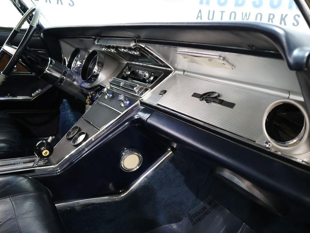 BuickRiviera30