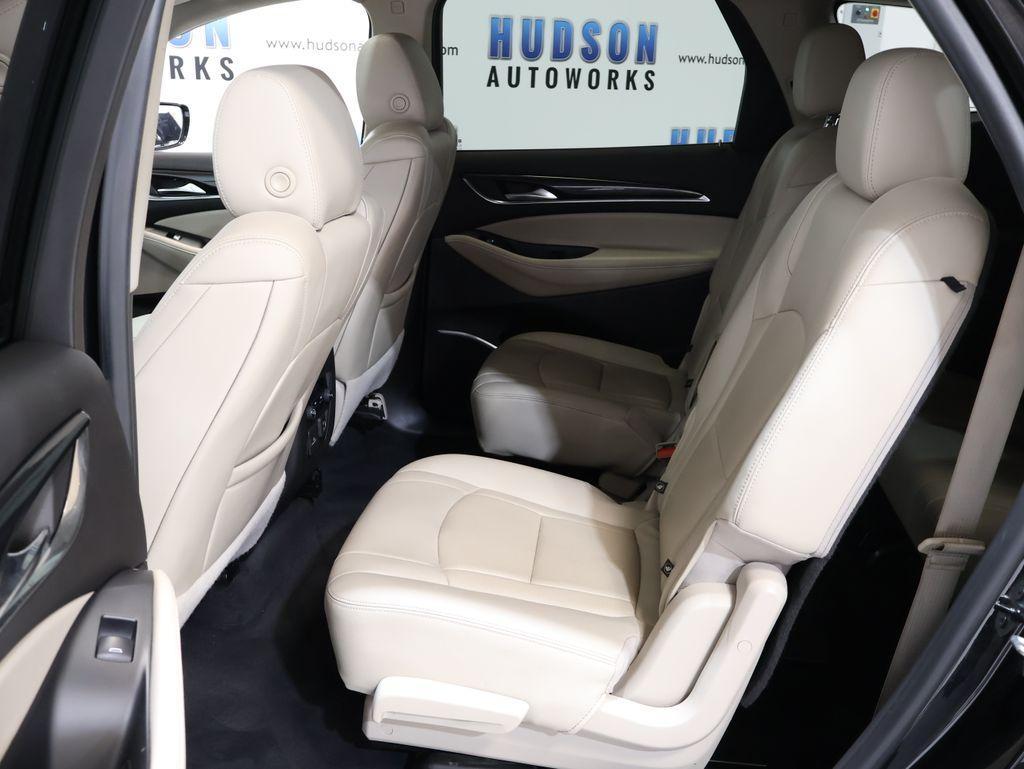 BuickEnclave23