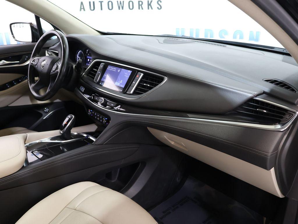 BuickEnclave31