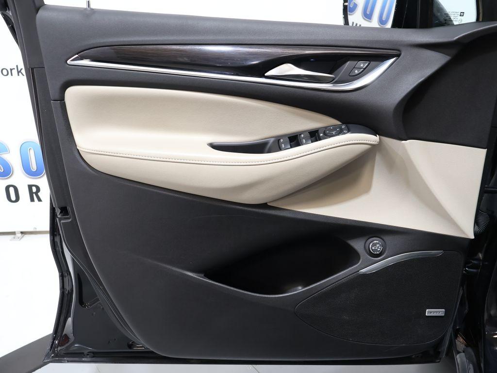 BuickEnclave10