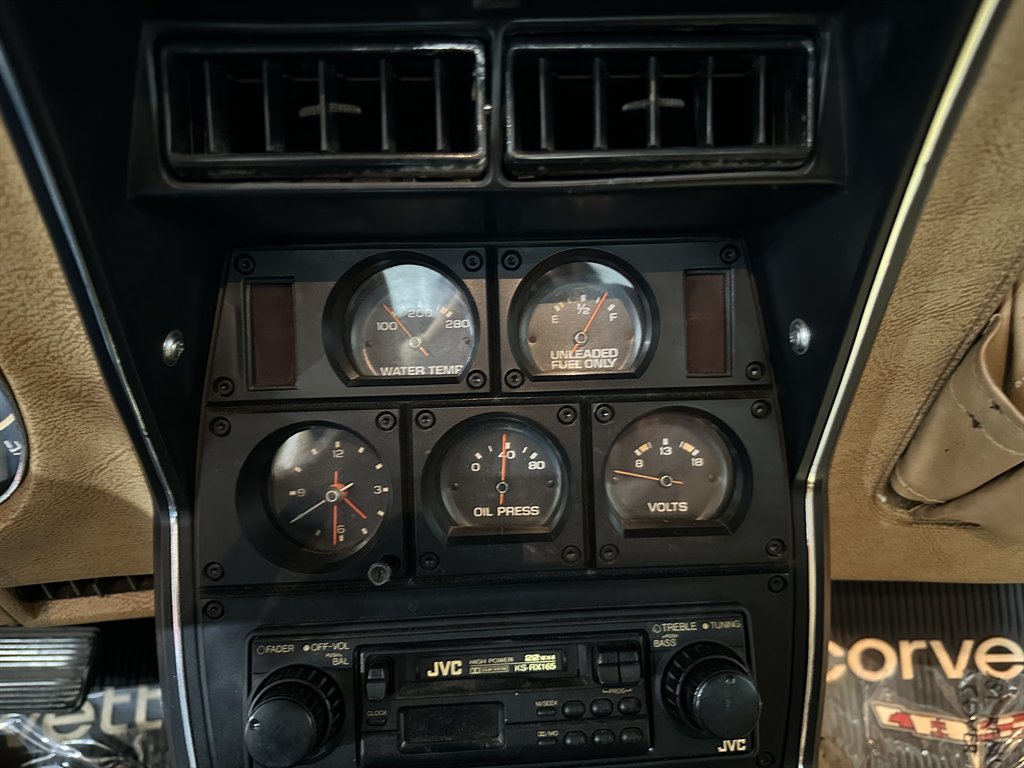 ChevroletCorvette18