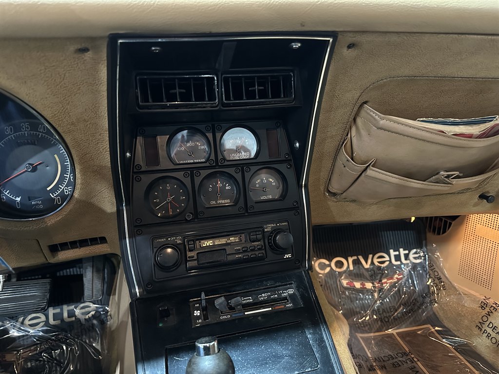 ChevroletCorvette17
