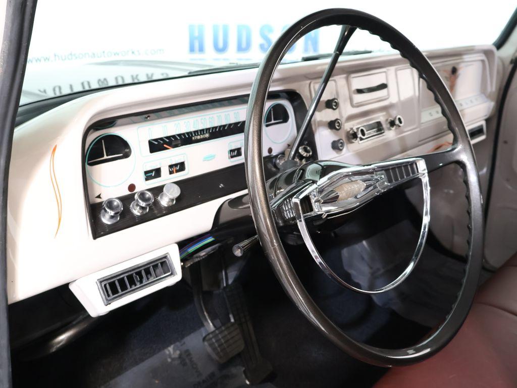 ChevroletC1015