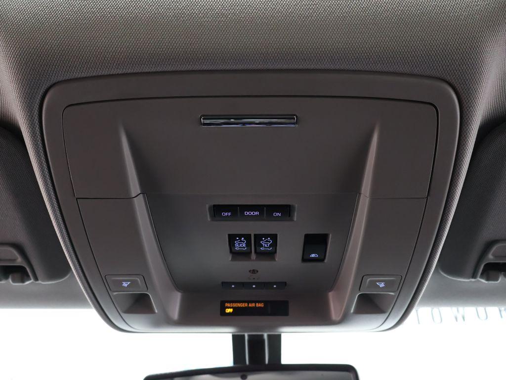 ChevroletSilverado 150025