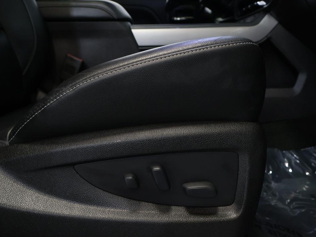 ChevroletSilverado 150030
