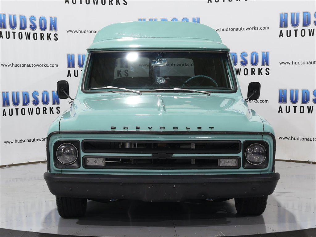 ChevroletSuburban9