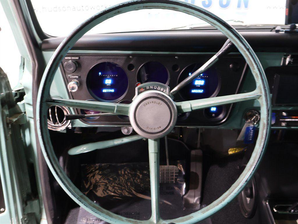 ChevroletSuburban14