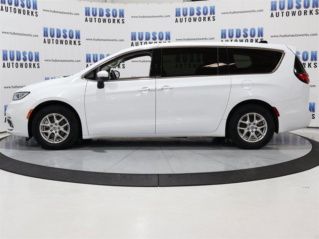ChryslerPacifica3
