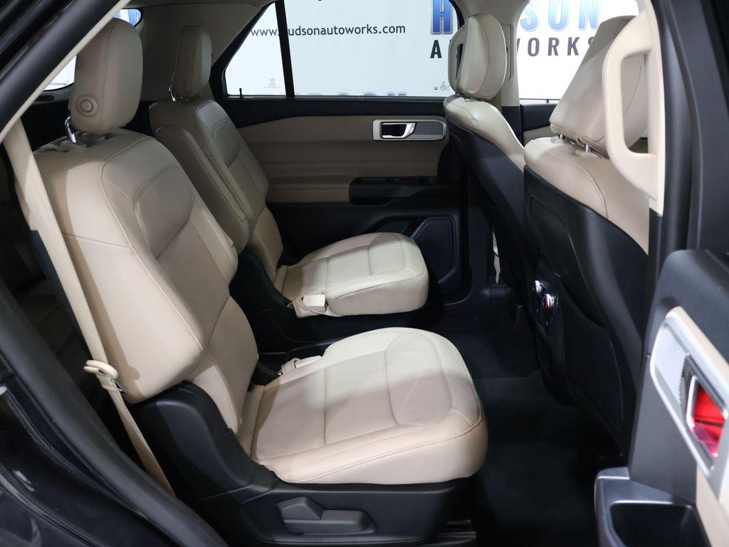 FordExplorer30