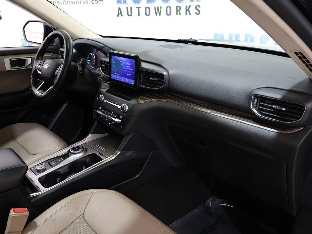 FordExplorer34