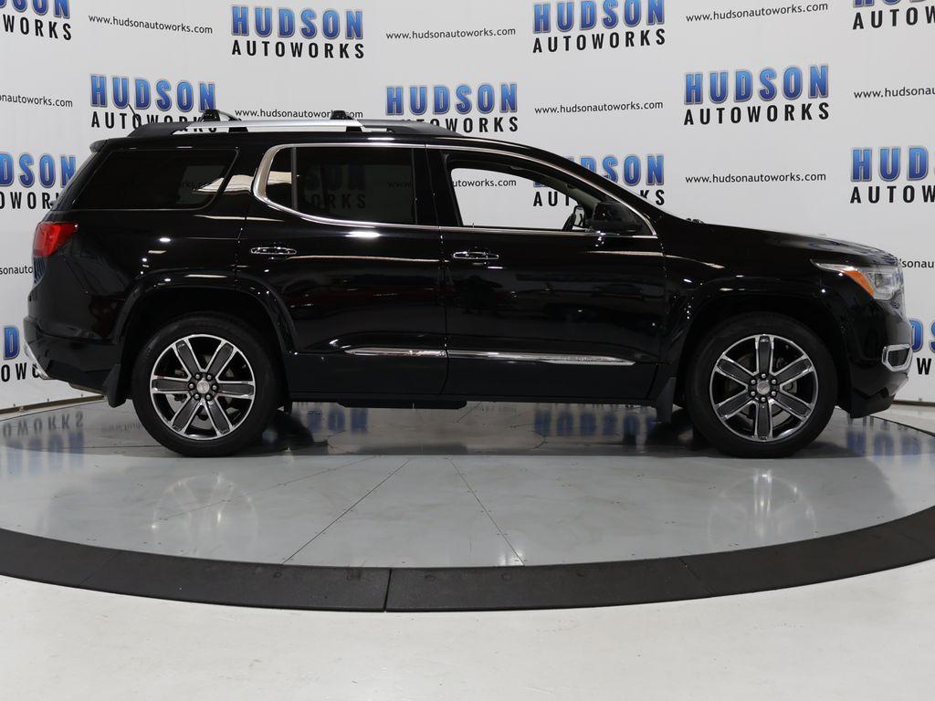 GMCAcadia7