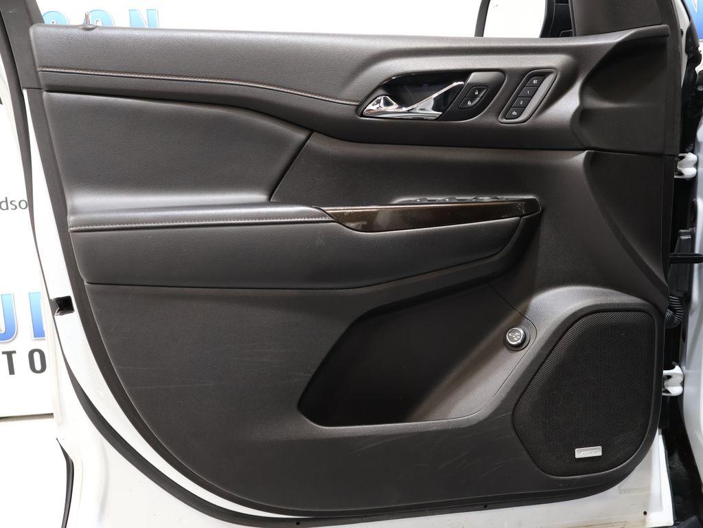 GMCAcadia10