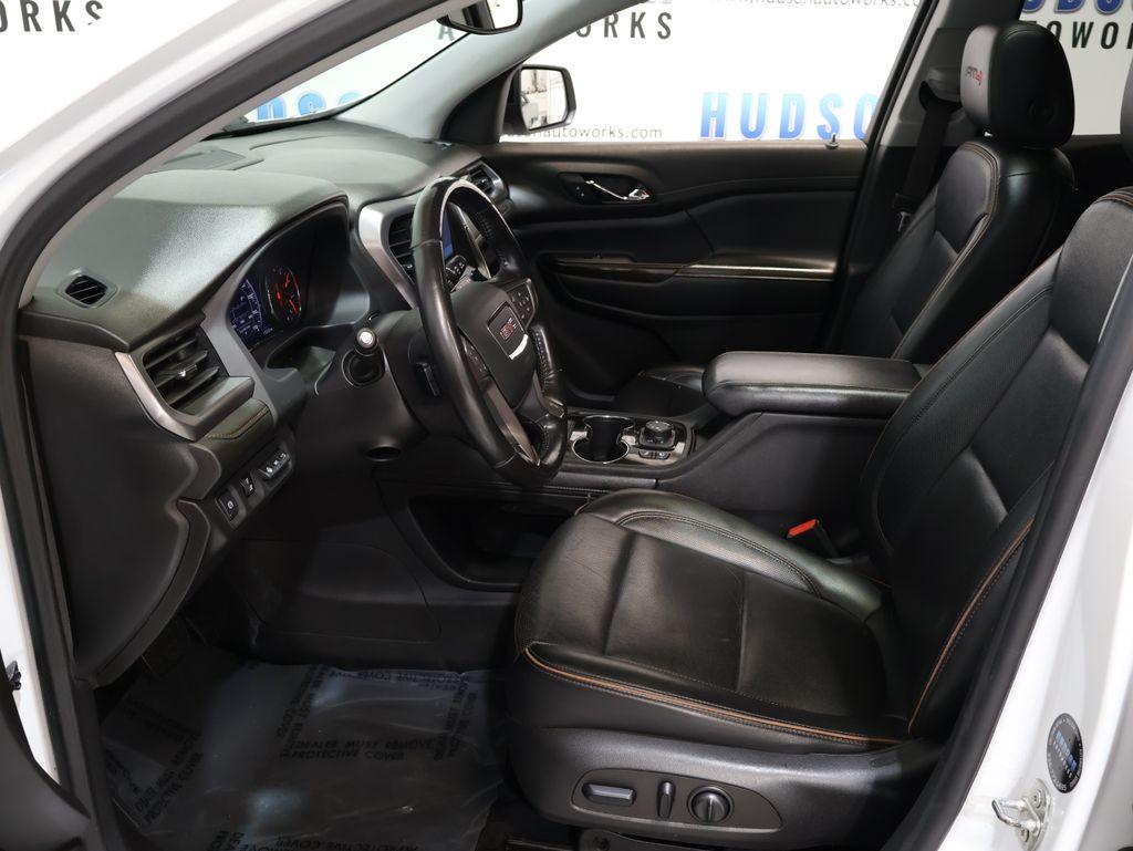 GMCAcadia14
