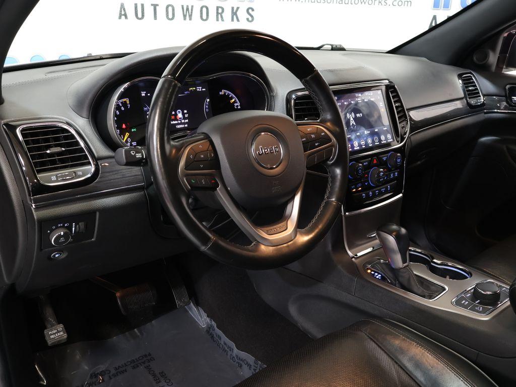 JeepGrand Cherokee12