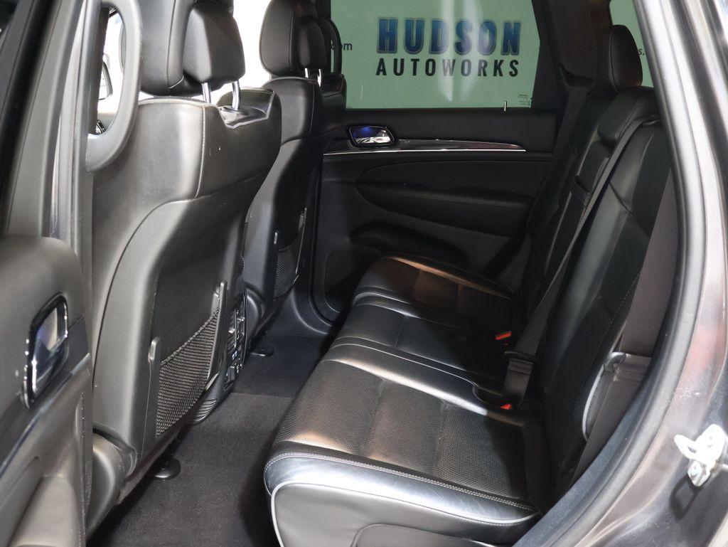 JeepGrand Cherokee27