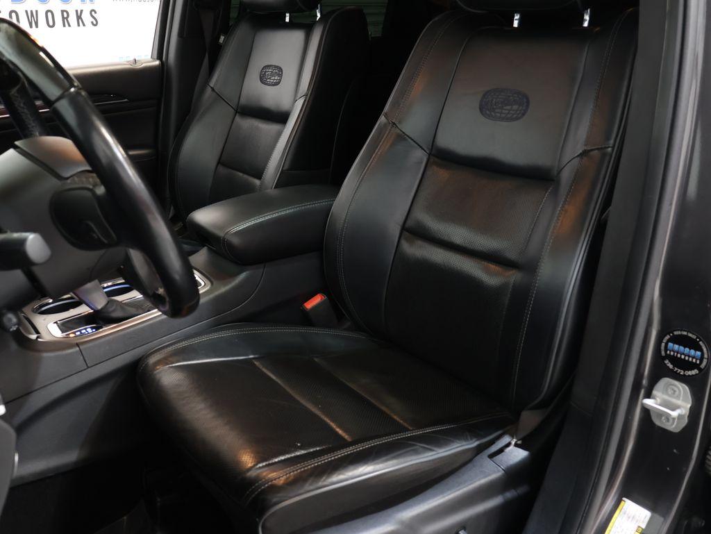 JeepGrand Cherokee16