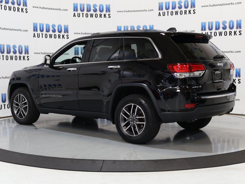 JeepGrand Cherokee4
