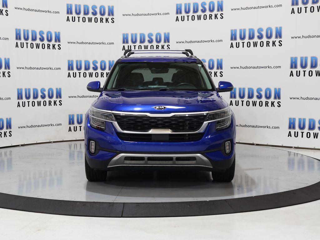 KiaSeltos9