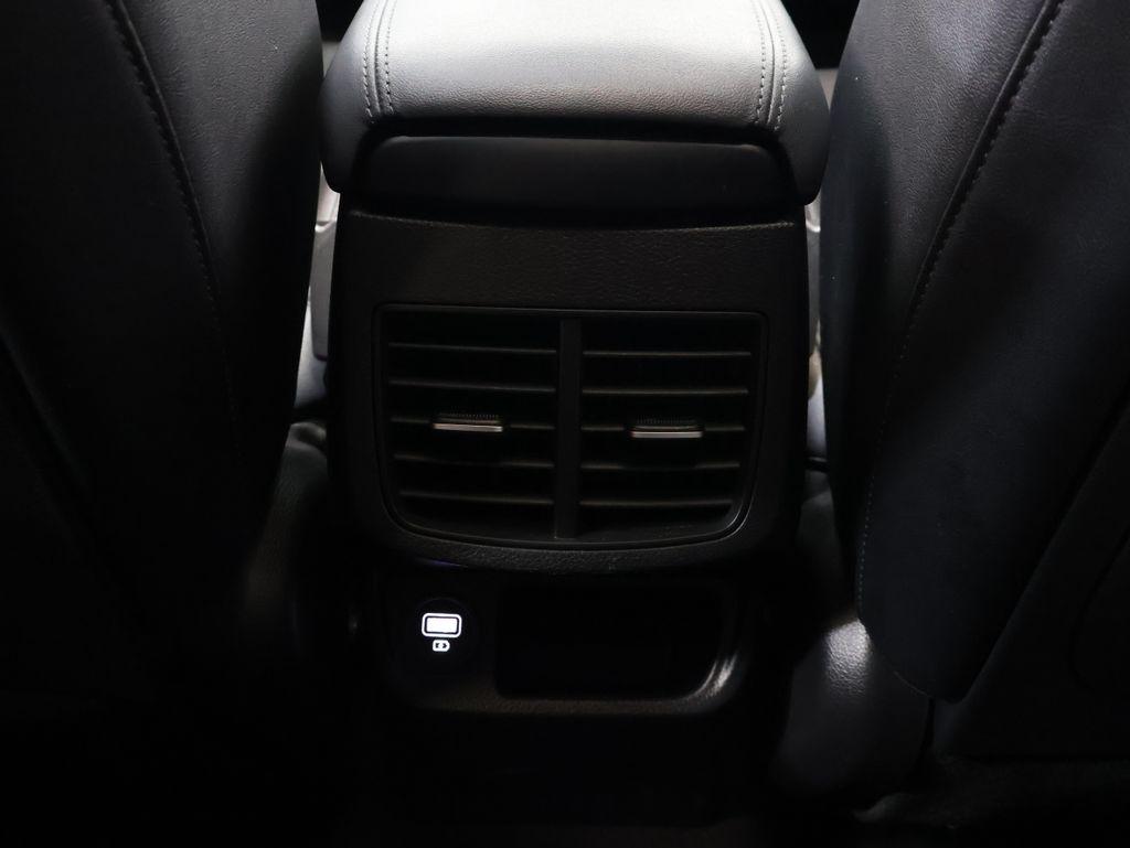 KiaSeltos27