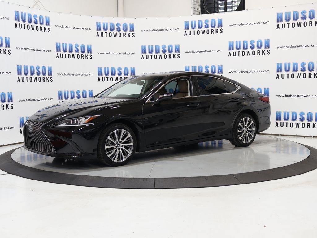 LexusES2