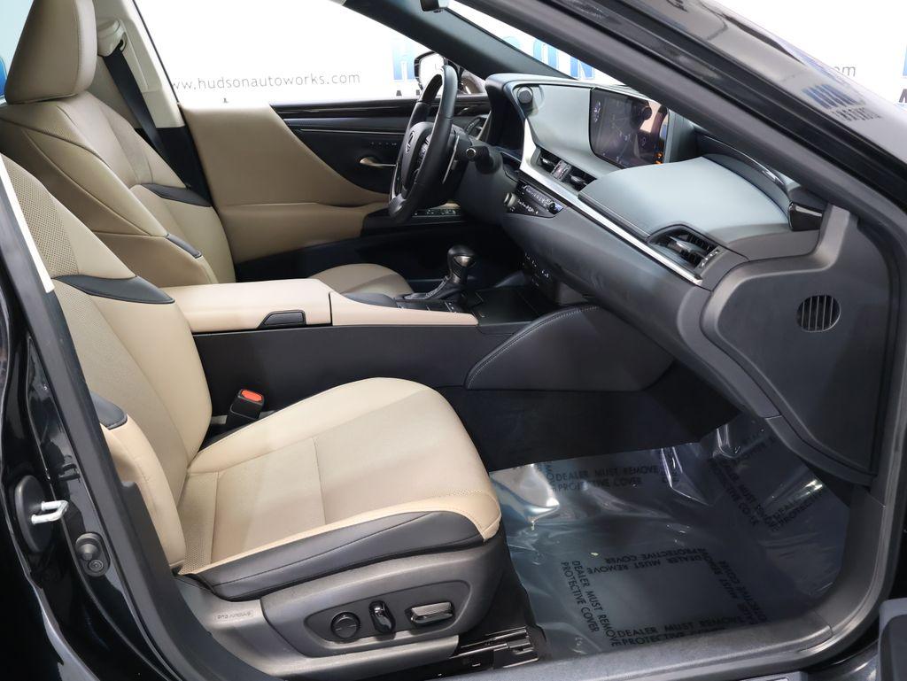 LexusES30