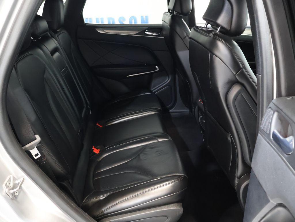 LincolnMKC28