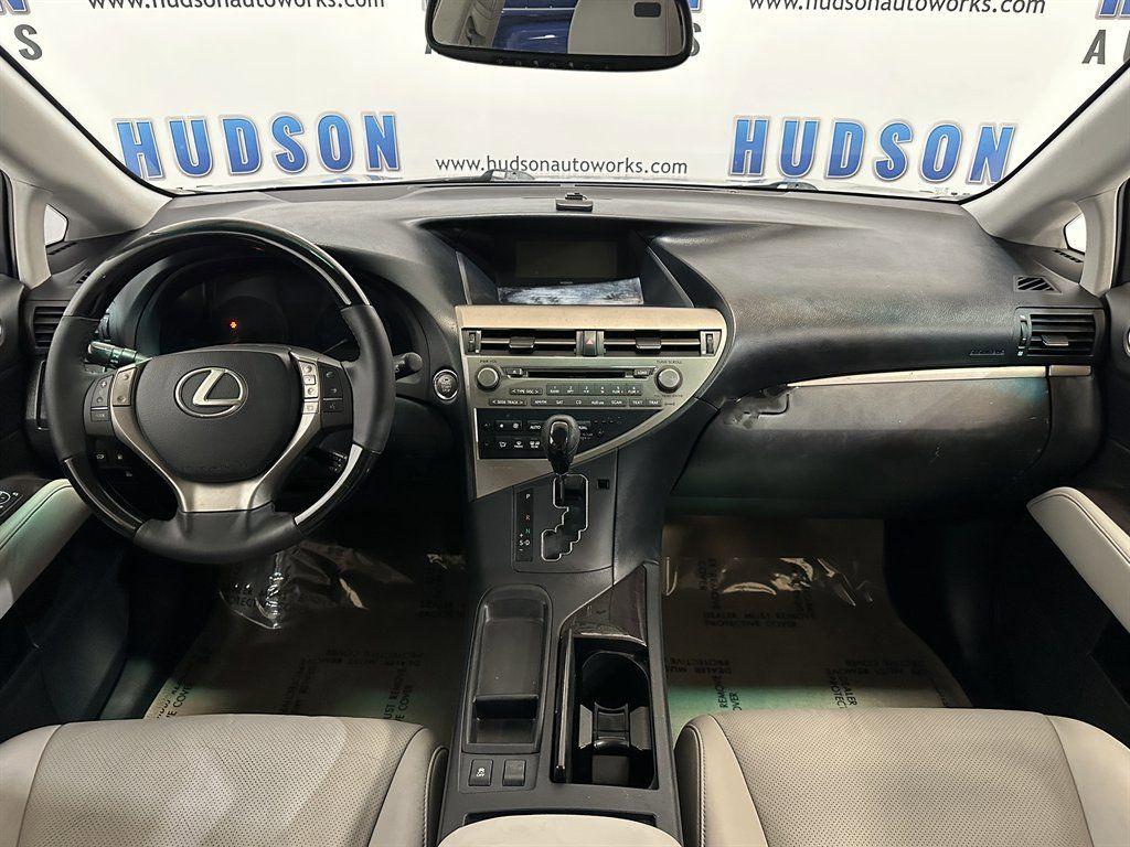 LexusRX25