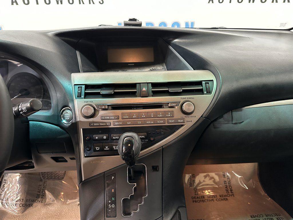 LexusRX21