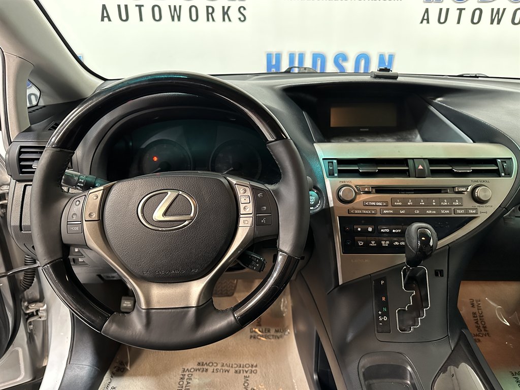 LexusRX 35019