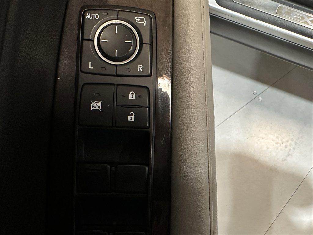 LexusRX13