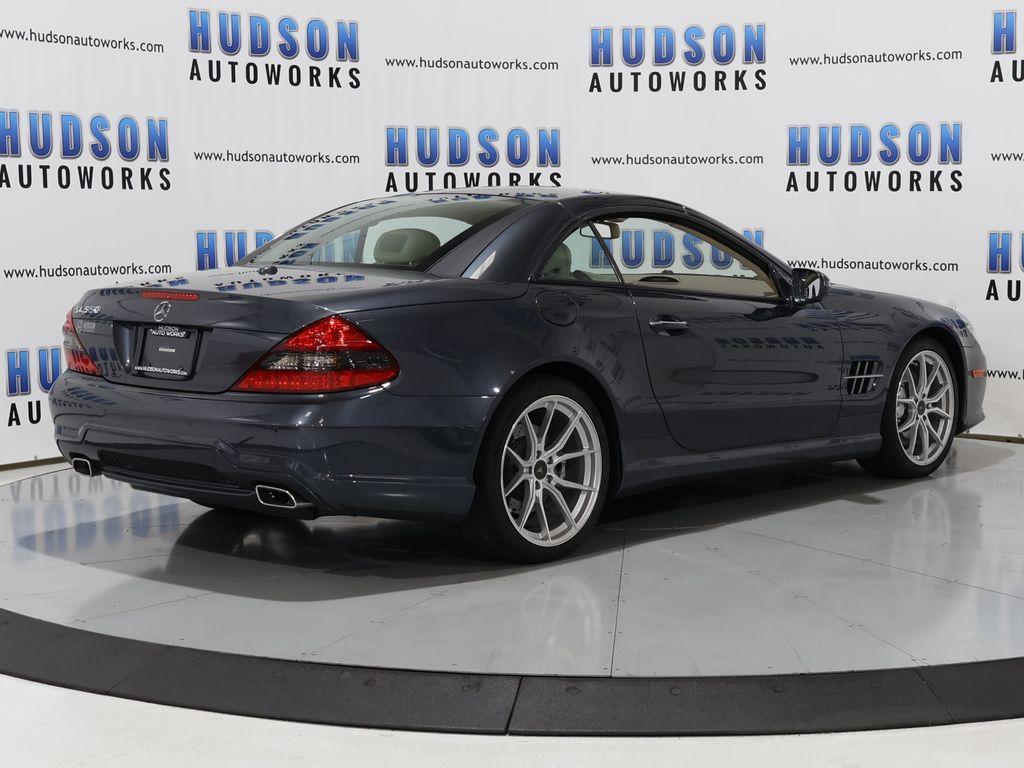 Mercedes-BenzSL-Class6