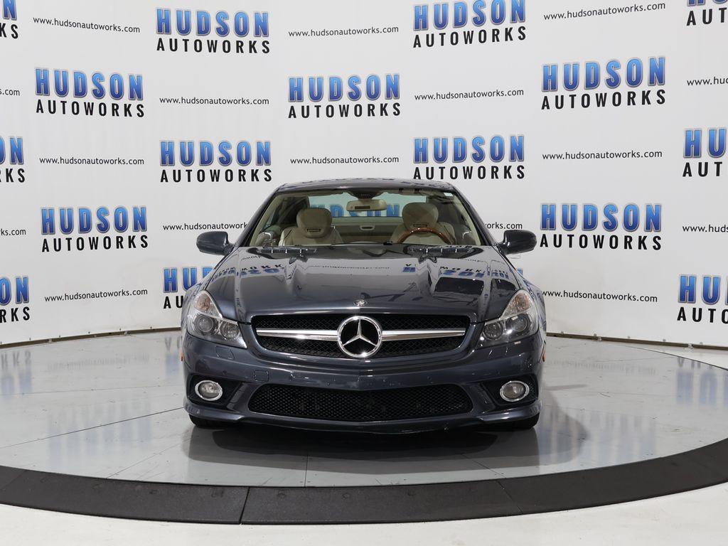 Mercedes-BenzSL-Class9