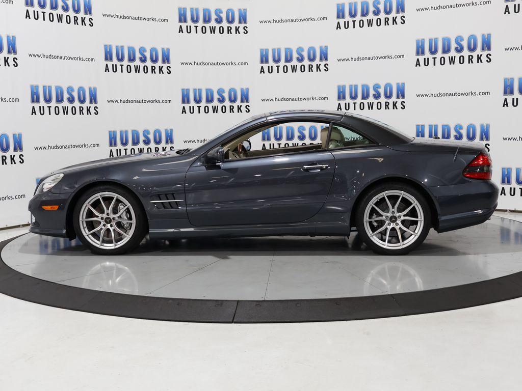 Mercedes-BenzSL-Class3