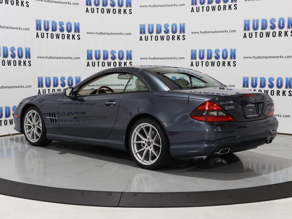 Mercedes-BenzSL-Class4