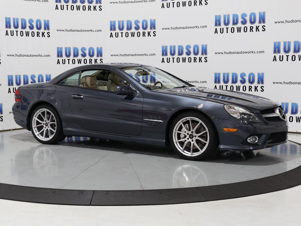 Mercedes-BenzSL-Class8