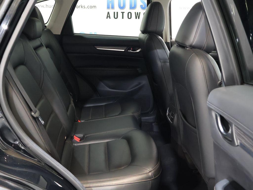 MazdaCX-528