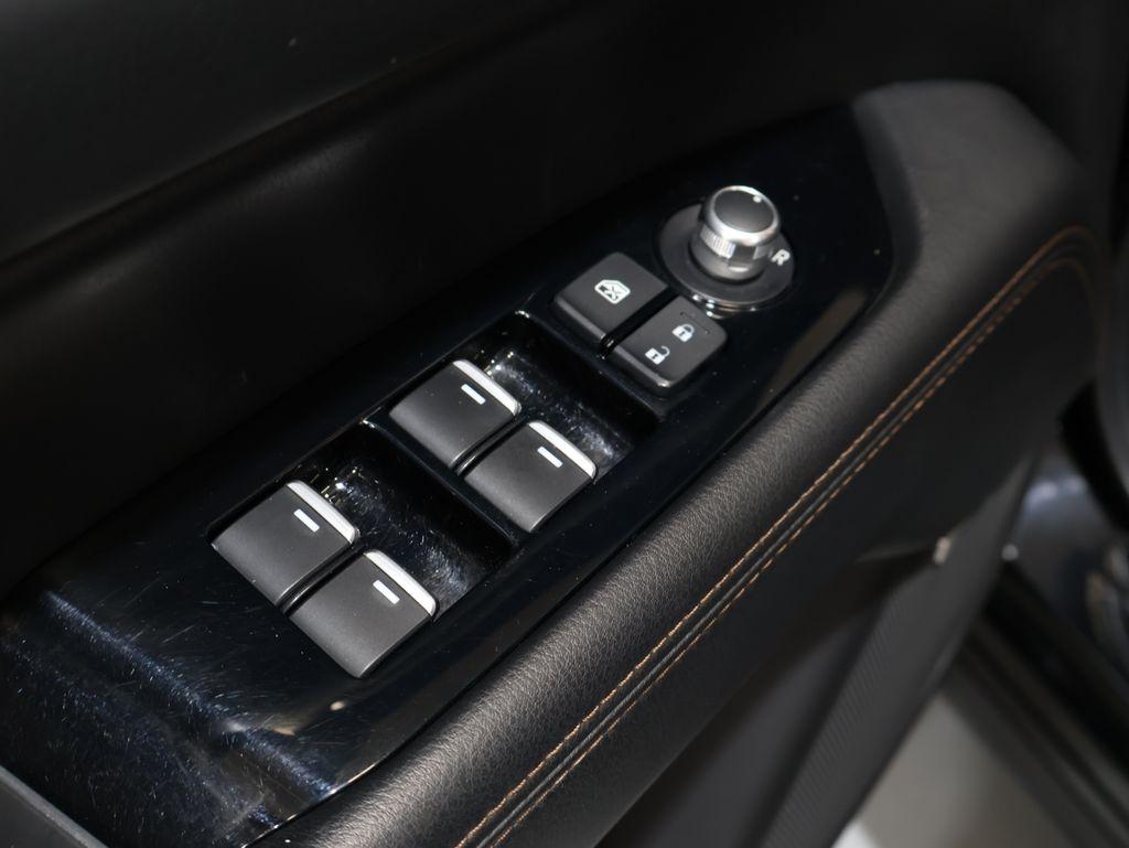 MazdaCX-511