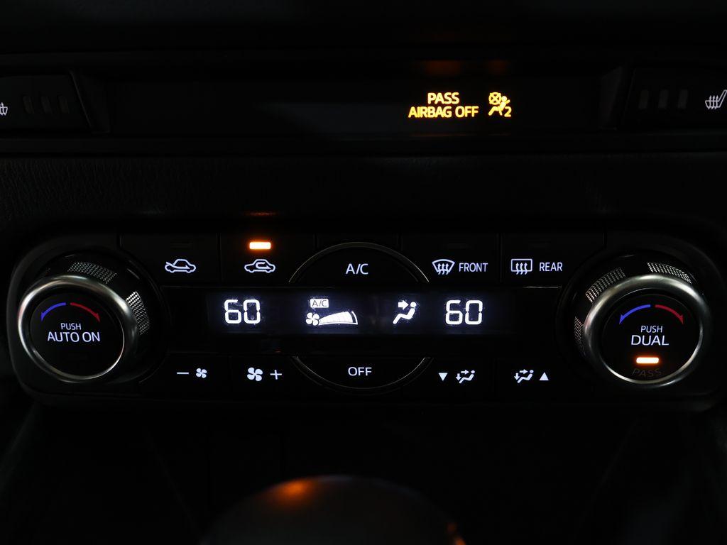 MazdaCX-521