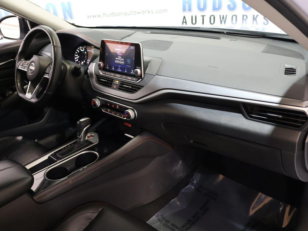 NissanAltima27