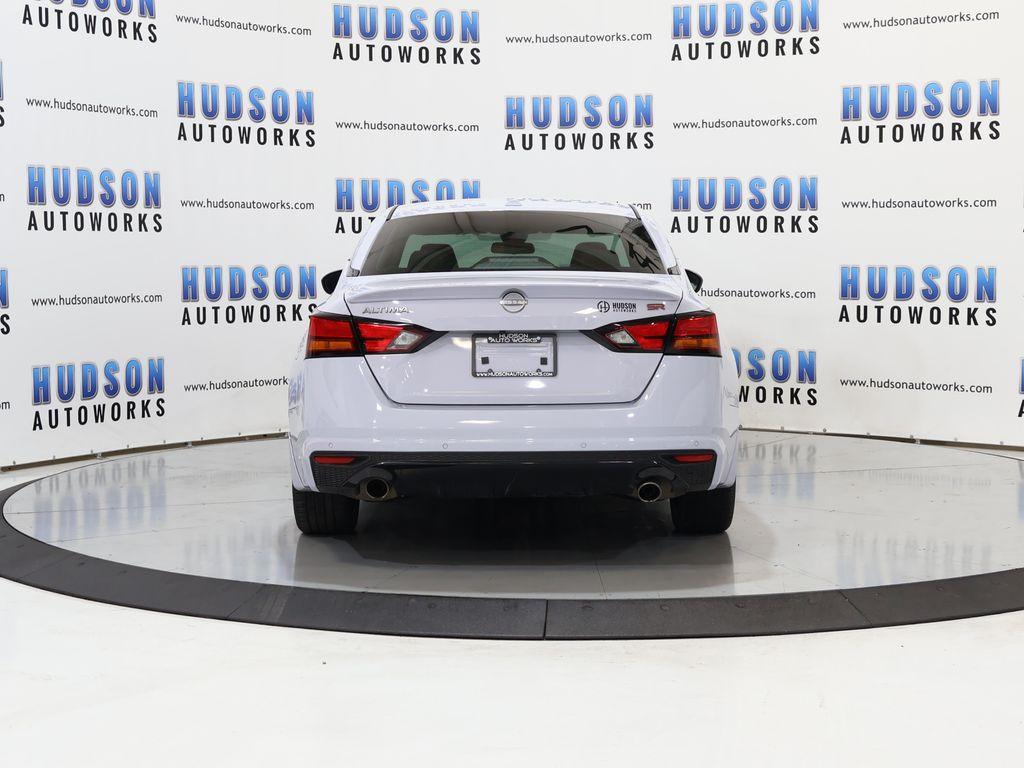 NissanAltima5
