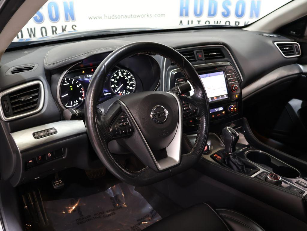 NissanMaxima12