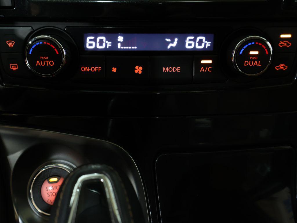NissanMaxima21