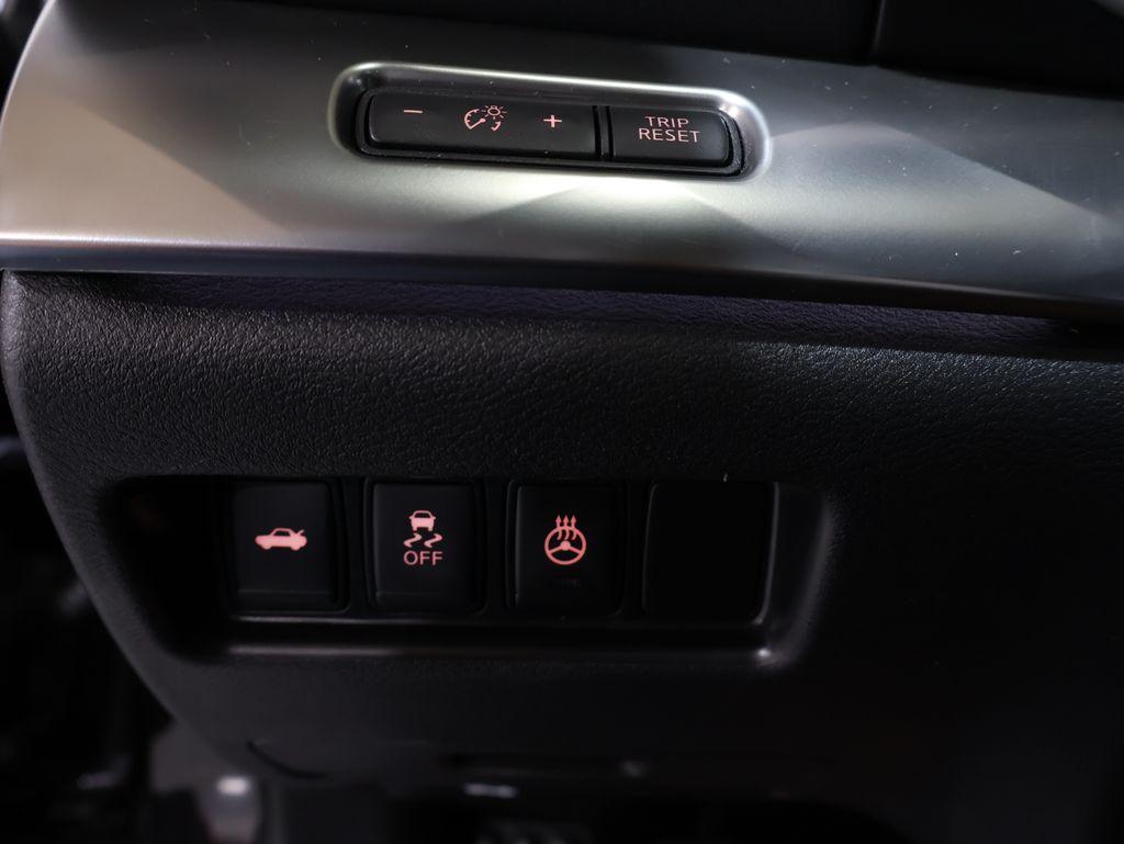 NissanMaxima13