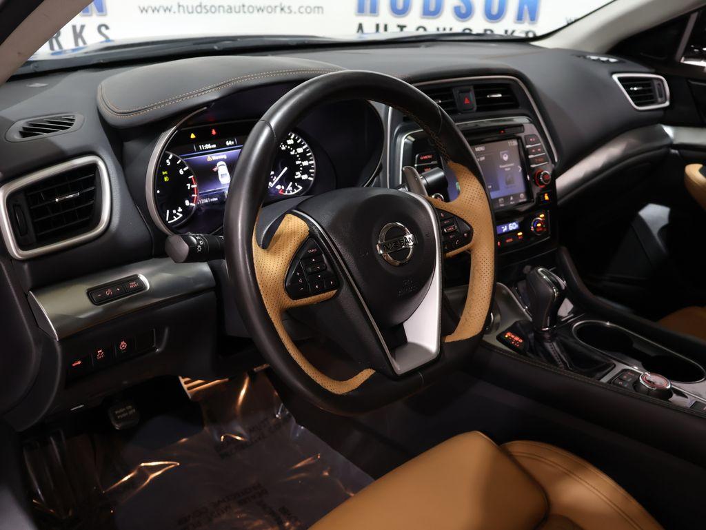 NissanMaxima12