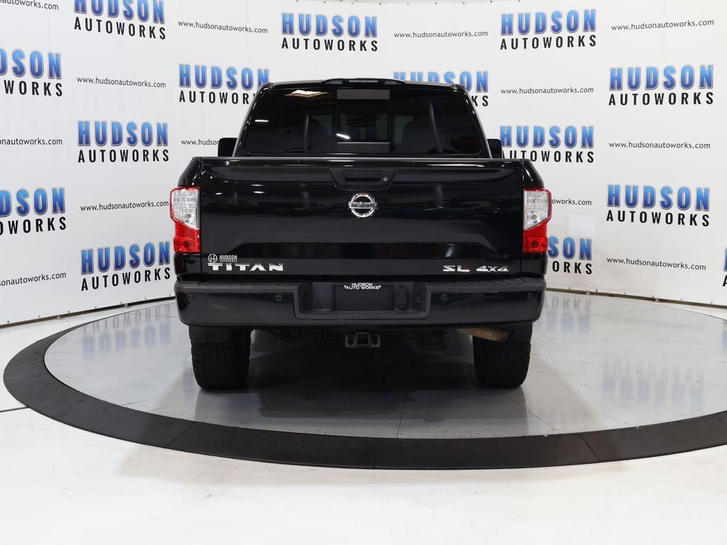 NissanTitan5