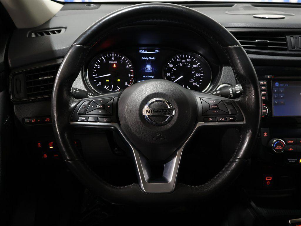 NissanRogue17