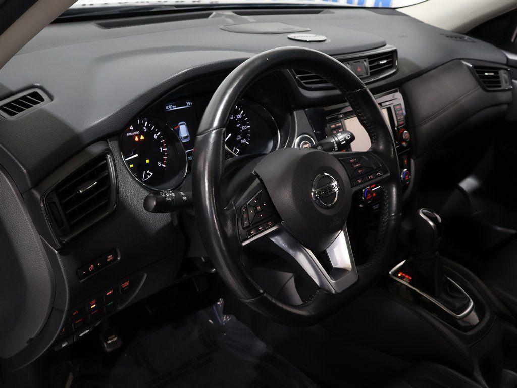 NissanRogue15