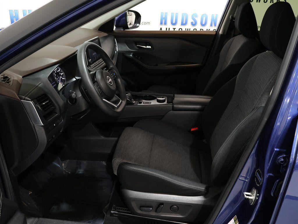 NissanRogue12
