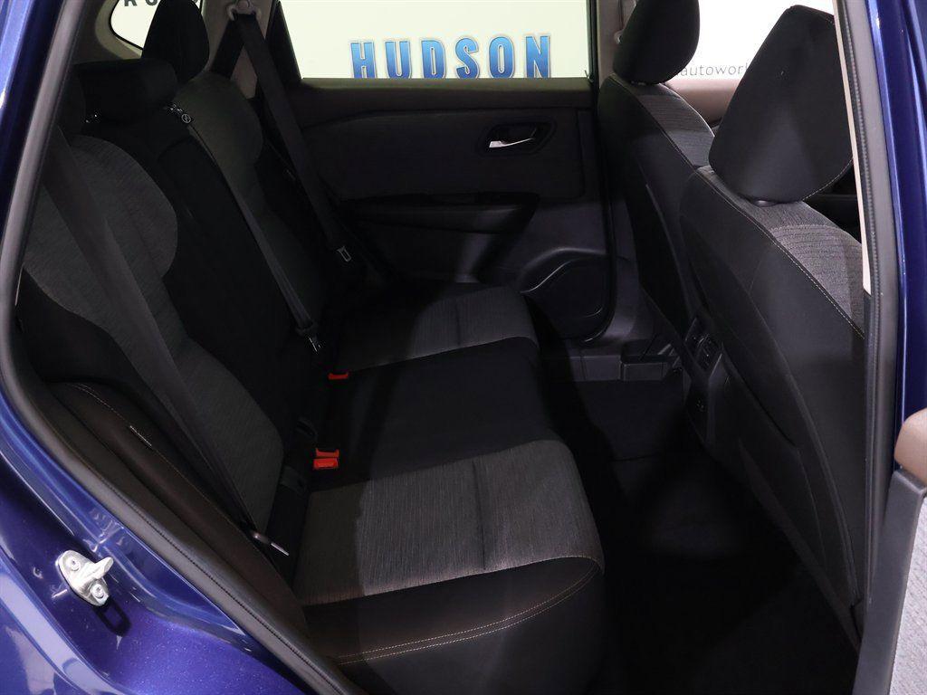 NissanRogue25