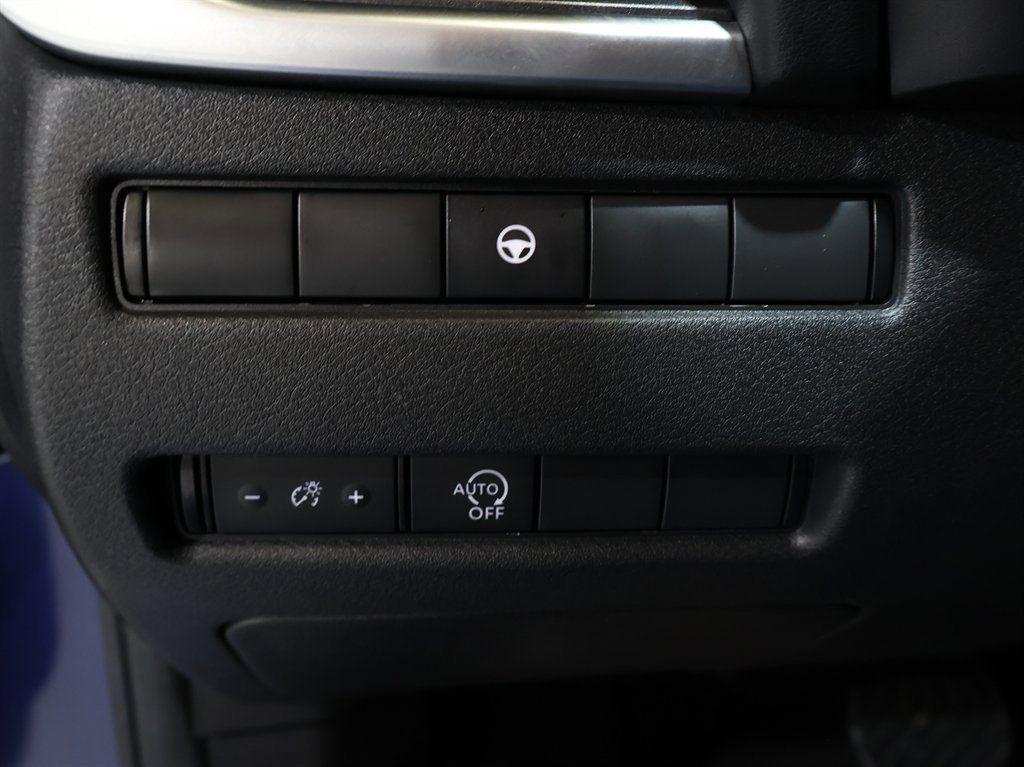 NissanRogue16